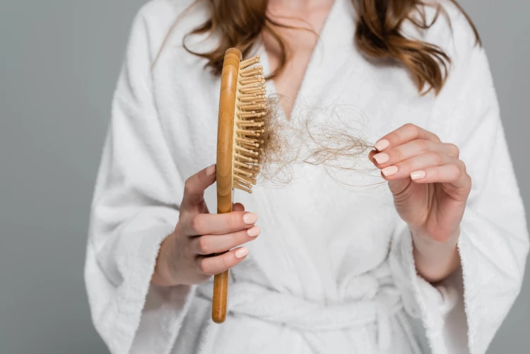 How Many Hairs Do You Lose Per Day on Average?